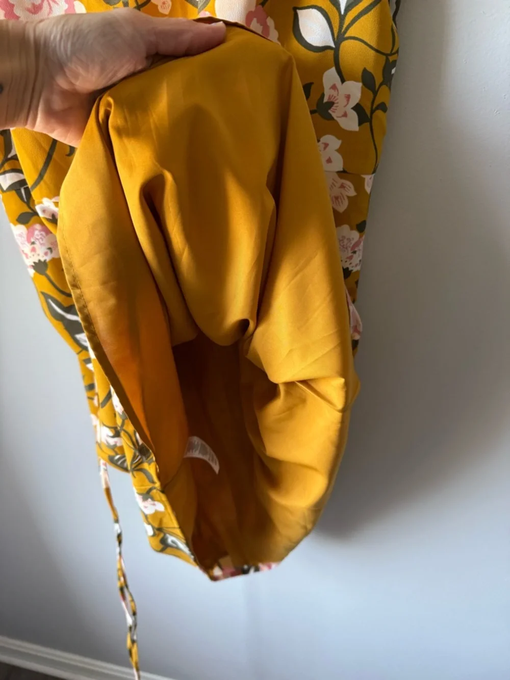 NEW Loft Floral V-Neck Drawstring Dress Yellow Pink Green Print Size L - Picture 6 of 9